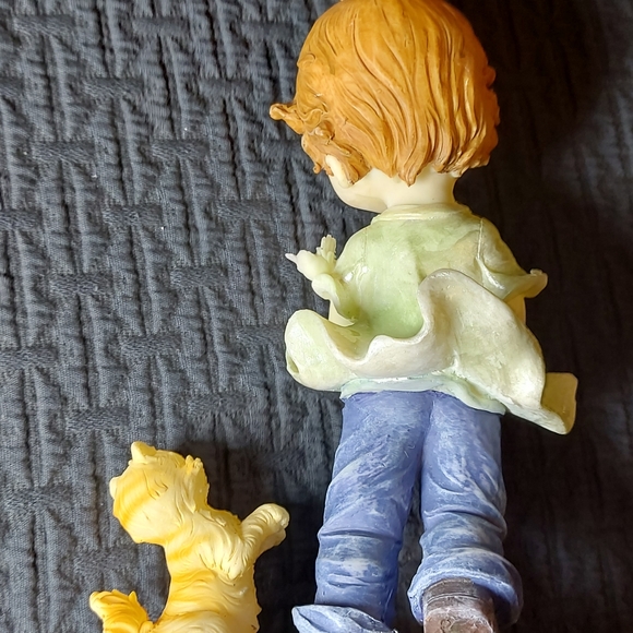 Porcelain Doll - Picture 4 of 4